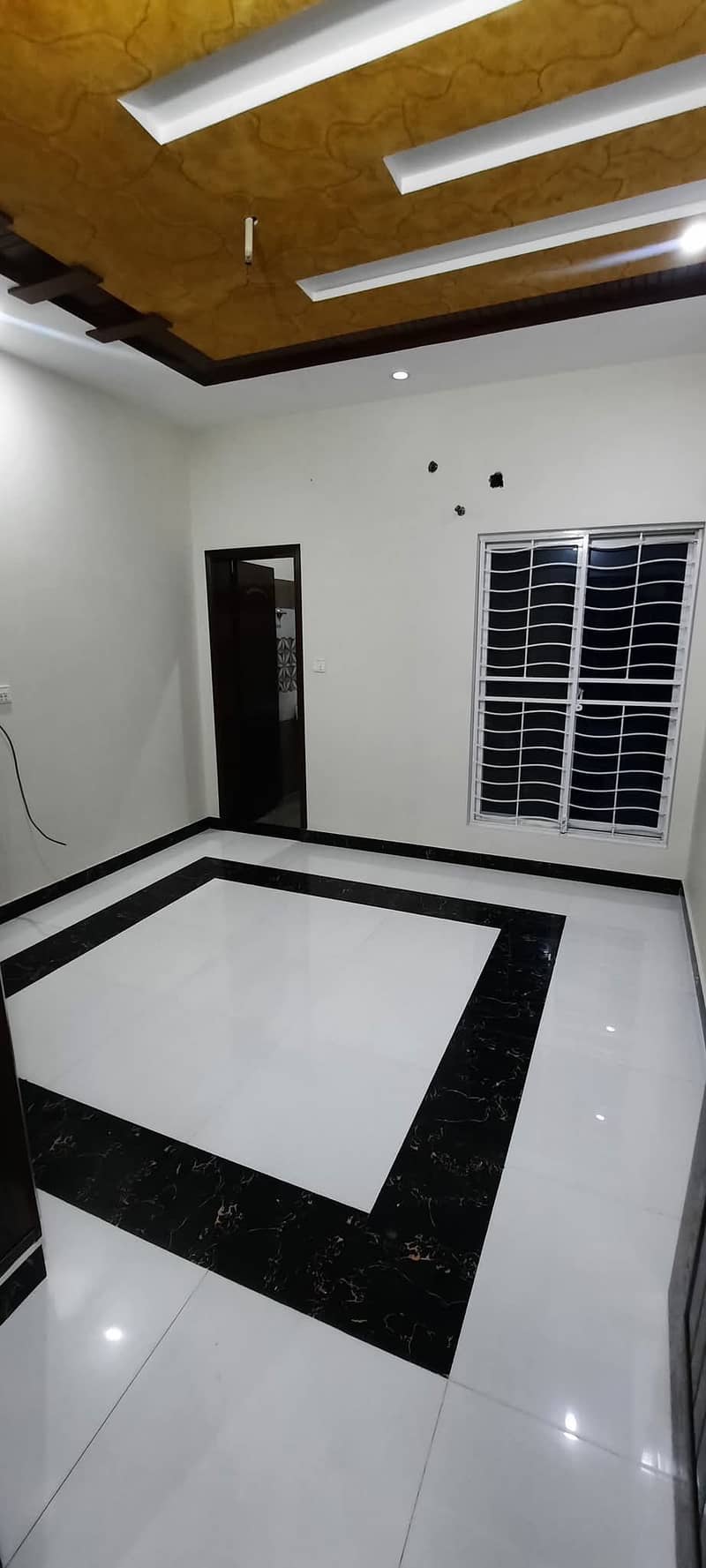 4 Marla Double Story like a brand new house for sale Gas available in Military Accounts Society college road lahore 10