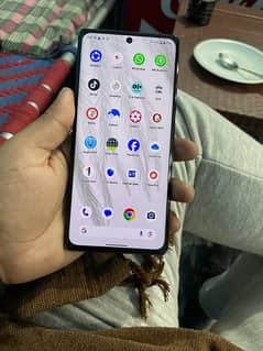 Google pixel 6pro 12/128 permanent sim chly ge