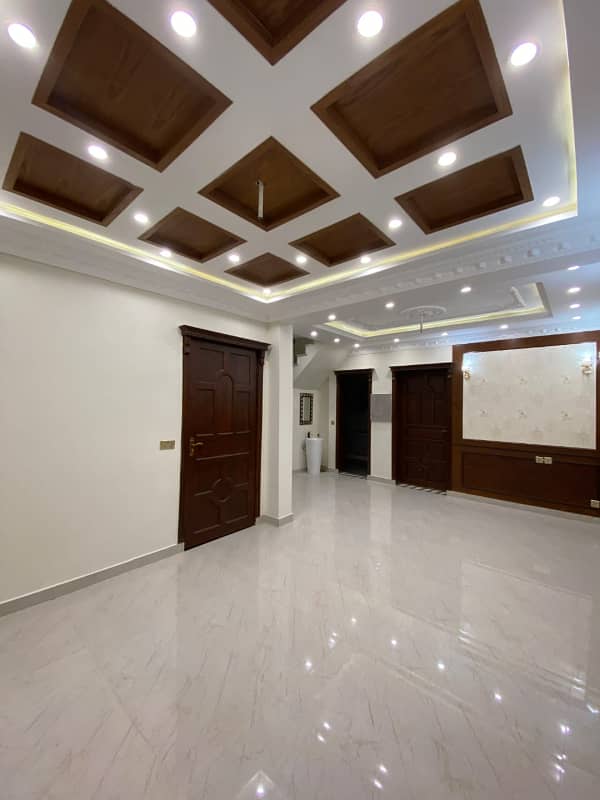 5 MARLA BRAND NEW HOUSE IS AVAILABLE FOR SALE IN DHA RAHBAR PHASE 2 10