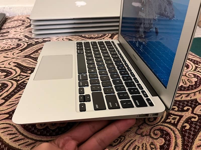 MacBook Air 2015 | Core i5 Processor 2