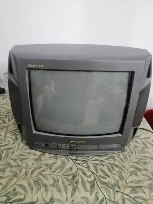 Panasonic TC1430T2 model television 0