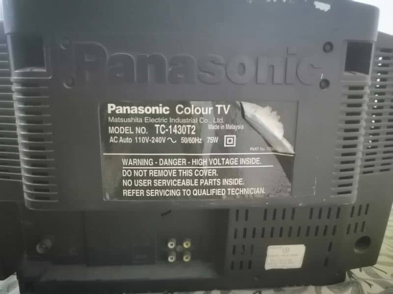 Panasonic TC1430T2 model television 3