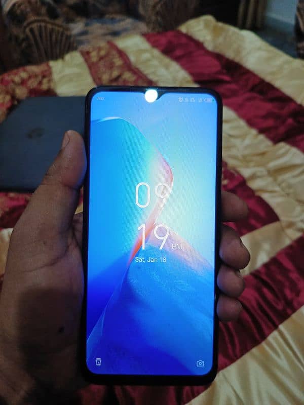 Infinix smart 7 hd new condition 6