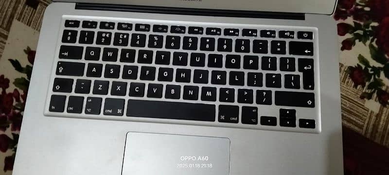 MacBook Air 2017 6