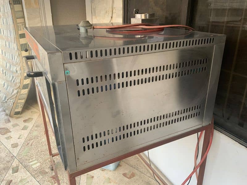 commercial oven/pizza oven with durable troly 7