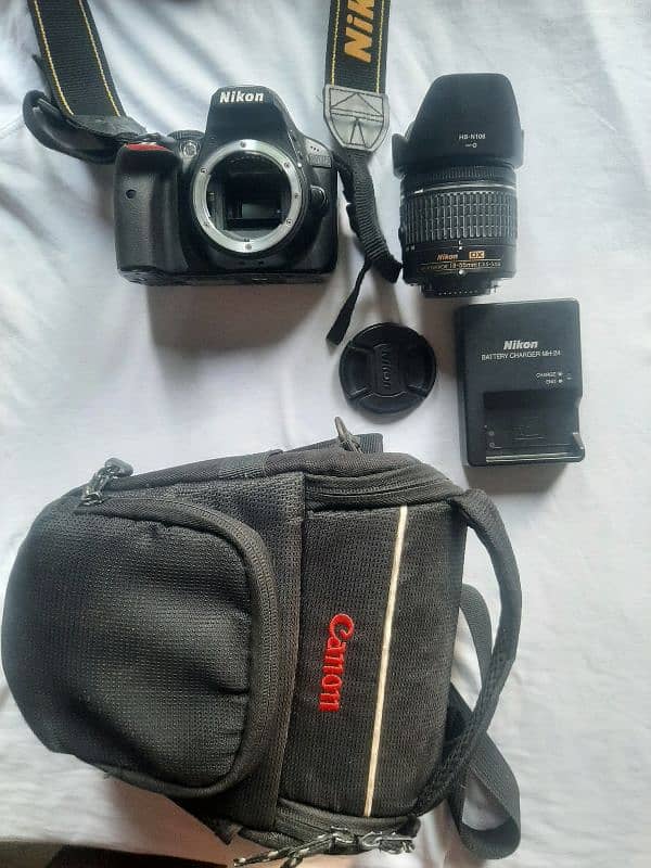 Excellent Condition DSLR for sale 3