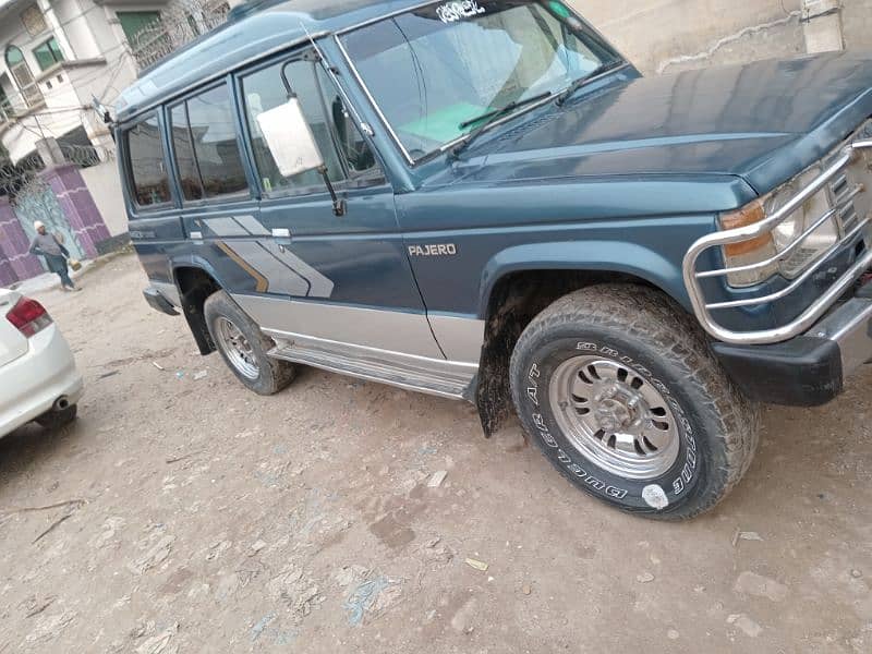 Mitsubishi Pajero 1991 urgent for sale 0