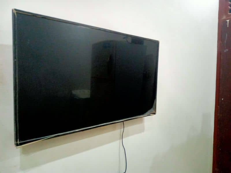 Android SAMSUNG LED TV size (42) 3