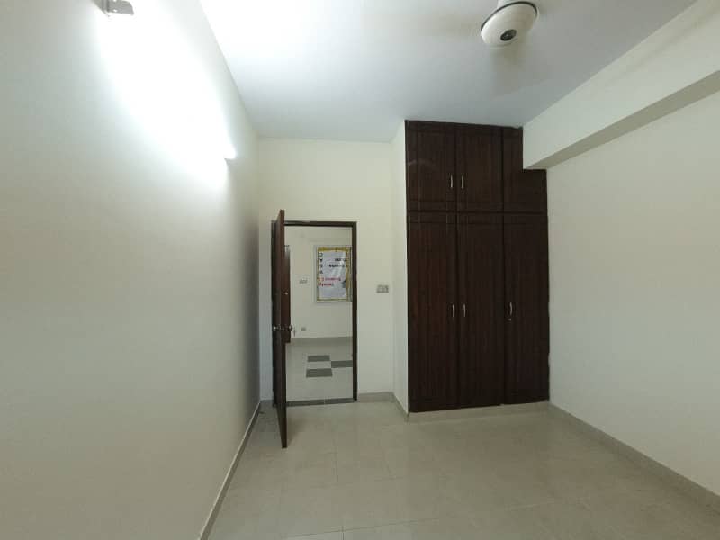 Flats For Sale Coming rent 20 Hazer G15 Markez Islamabad 20