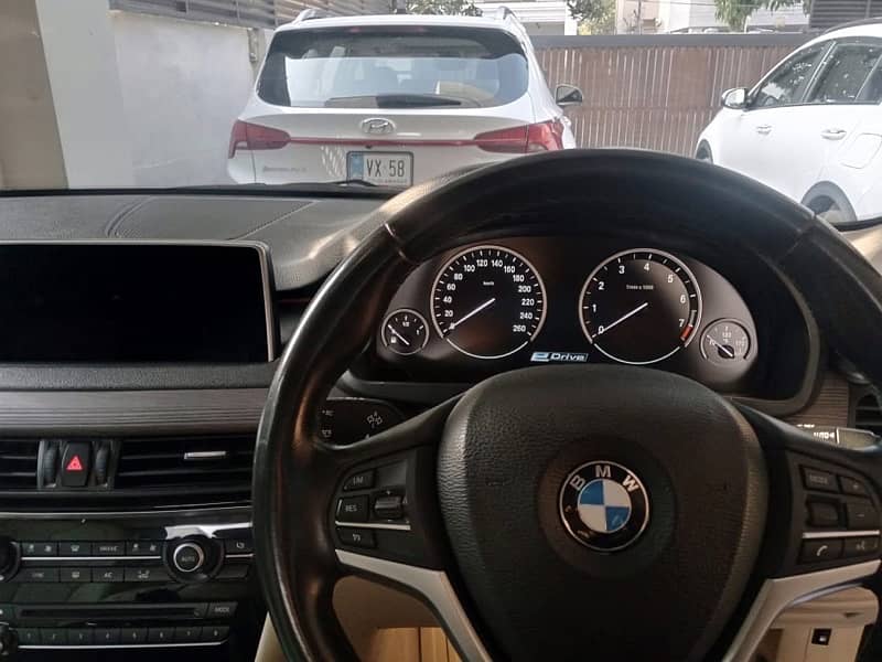 BMW X5 Series 2017 8