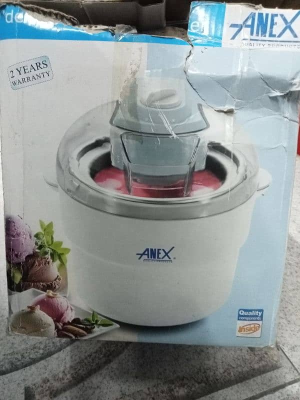 ice cream maker 0