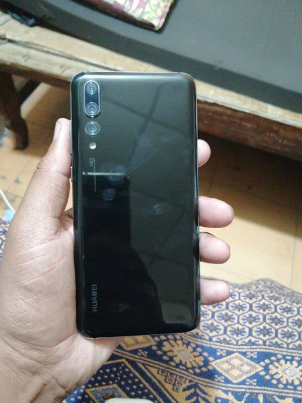 Huawei p20 pro official pta 2