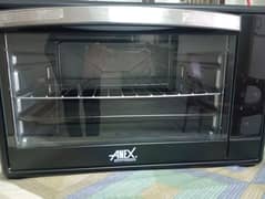 BRAND NEW OVEN FOR SALE!!