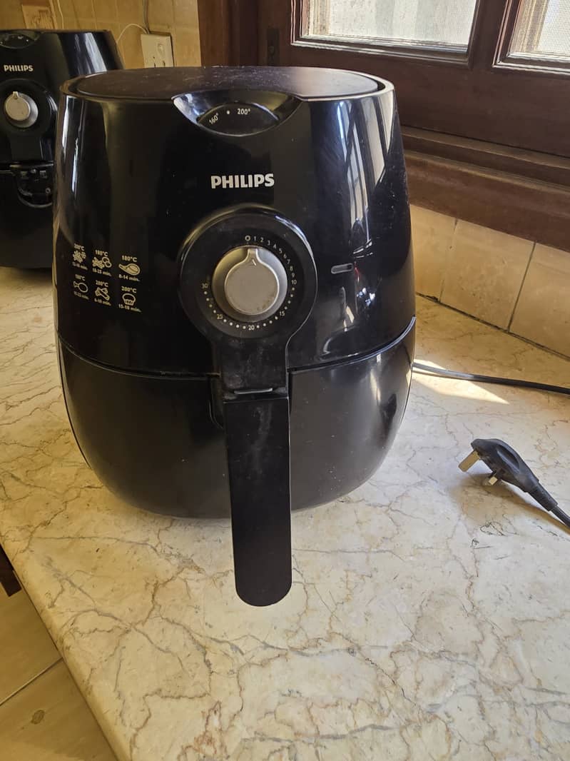 PHILIPS AIR FRYER 7