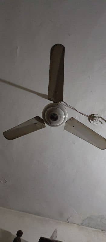 11 Used Home Fans in good running Condition 2