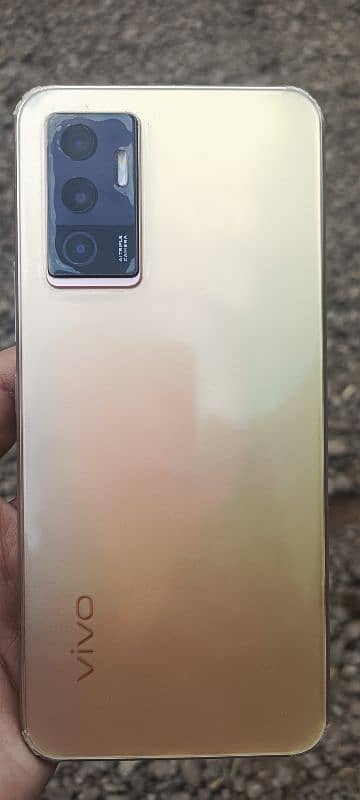 vivo v23e 256 gb gold colour 4