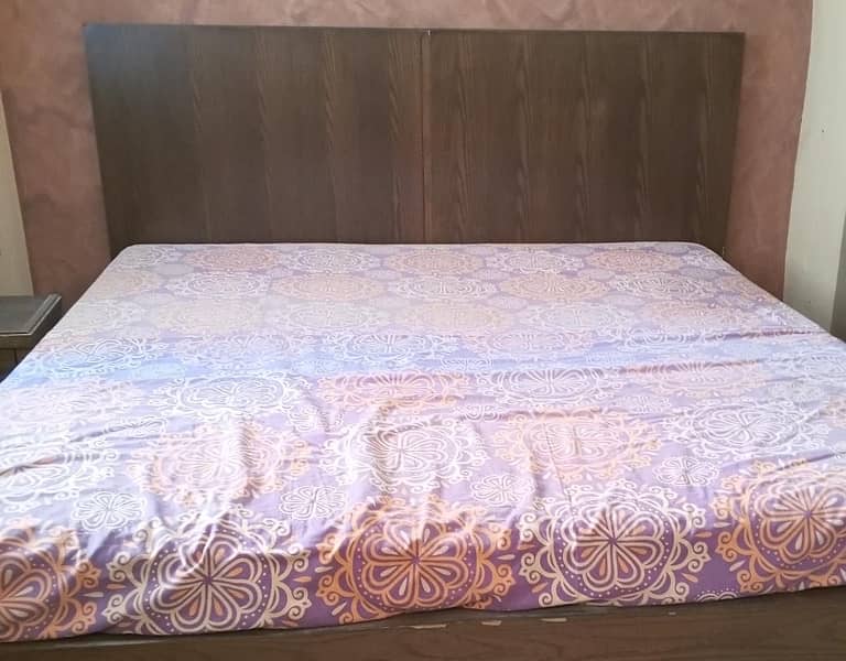 Whole Room Furniture with King Size bed, Almirah Slightly Used 5