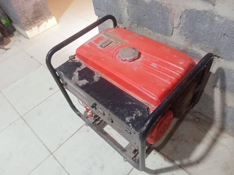 ELEMAX SH3500Dx generator by Honda available for sale 2