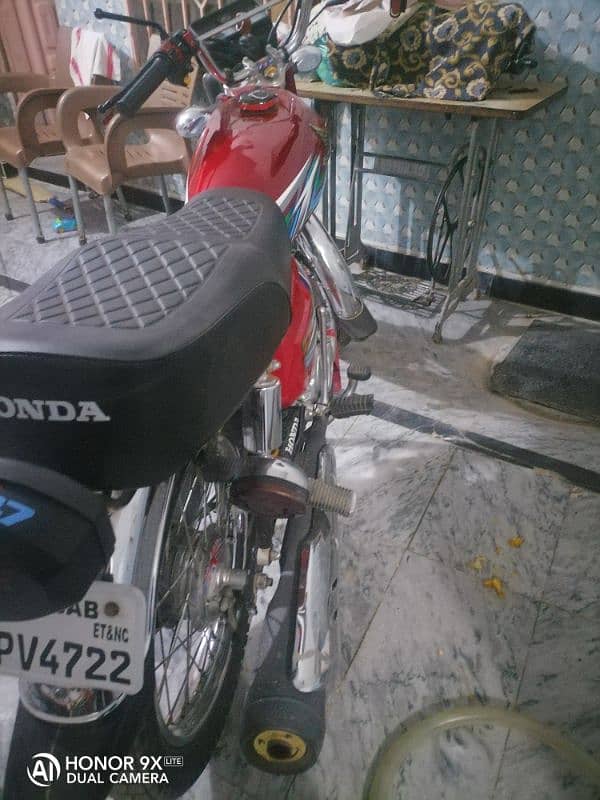 honda 125 22/23 neat and clean bike for sale 8