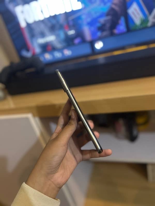 Redmi Note 9s 6/128gb with charger and box 2