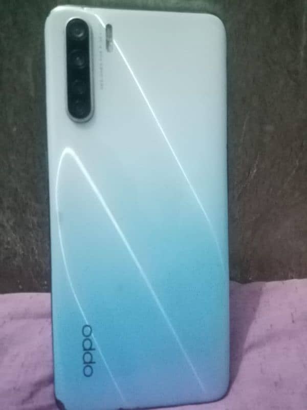 OPPO F15 0