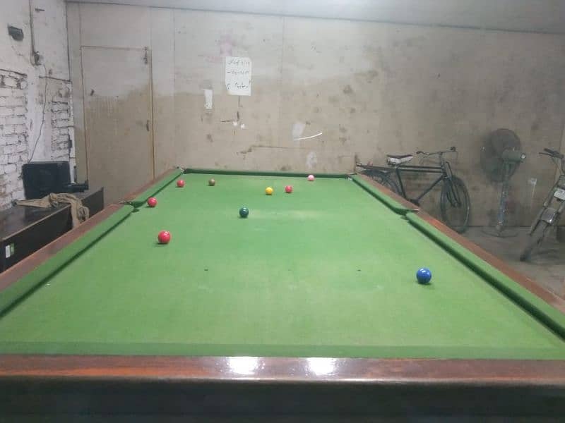 snooker table 5/10 0