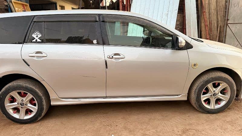 Toyota Corolla Fielder 2007 13