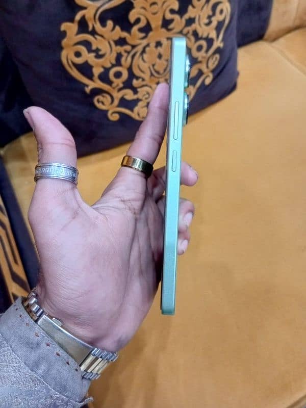 Redmi Note 13 (Mint Green Colour) 2