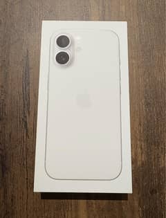 IPhone 16 128GB White