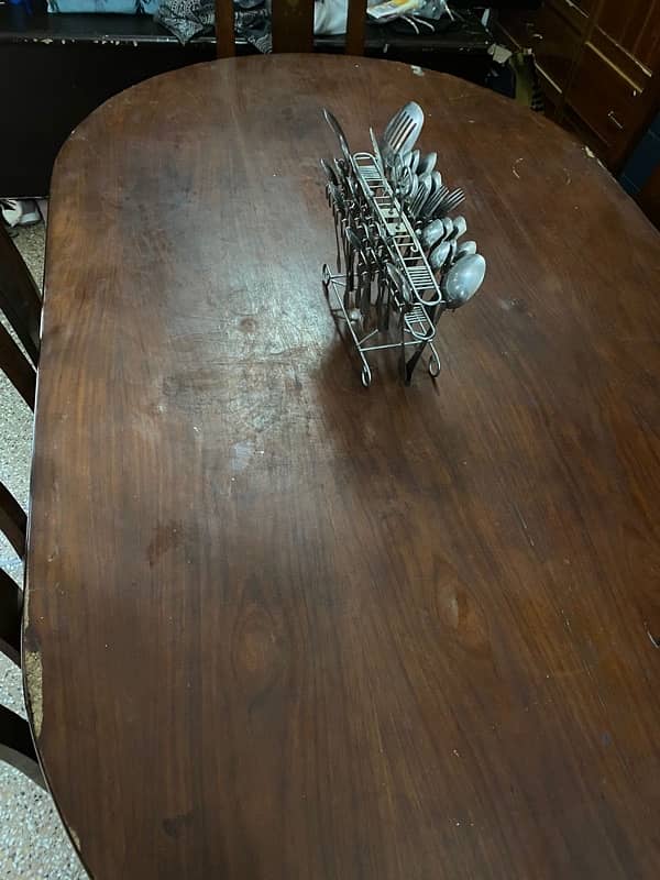 dining chairs and dining table 7