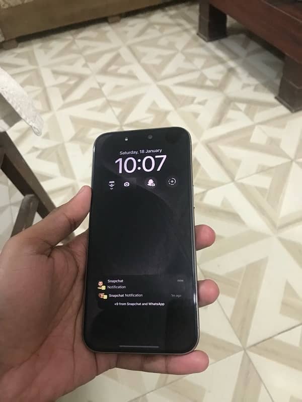 Iphone 15 Pro Max JV 5