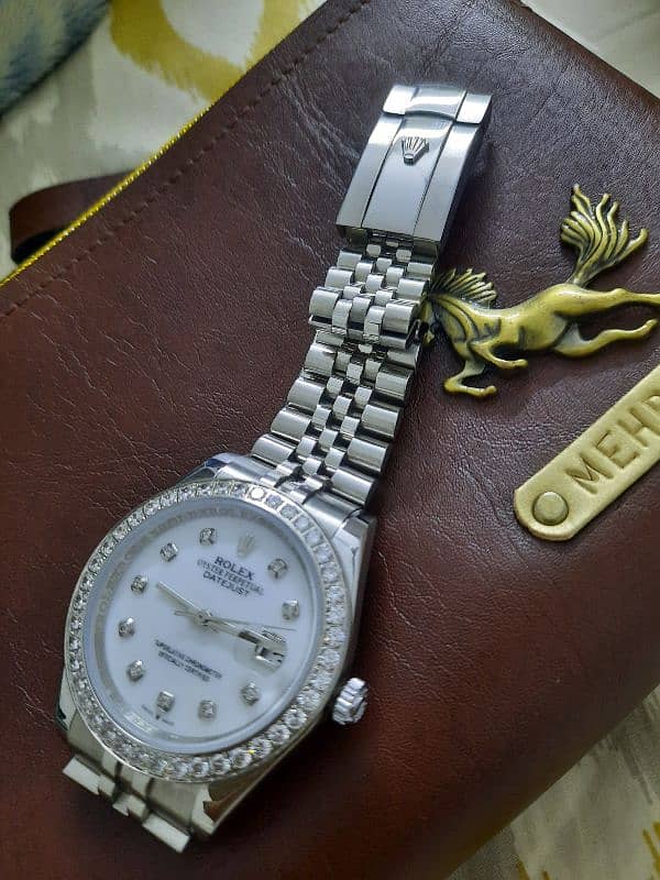 white rolex watch 0