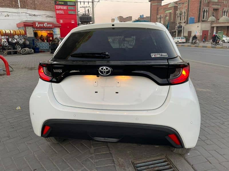 Toyota Yaris 2021 7