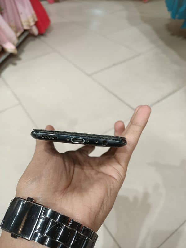 one plus 5t 4