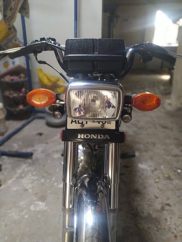 Honda CG 125 Model 2022 7