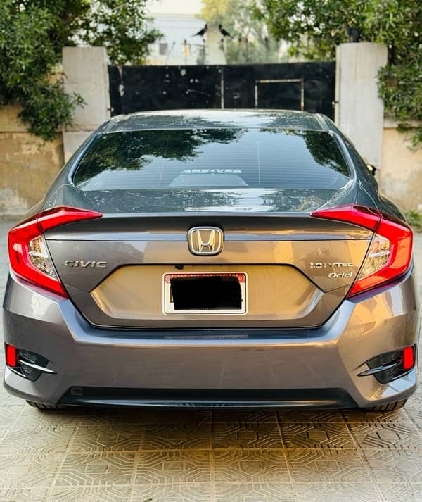 Honda Civic Oriel 2017 UG 11