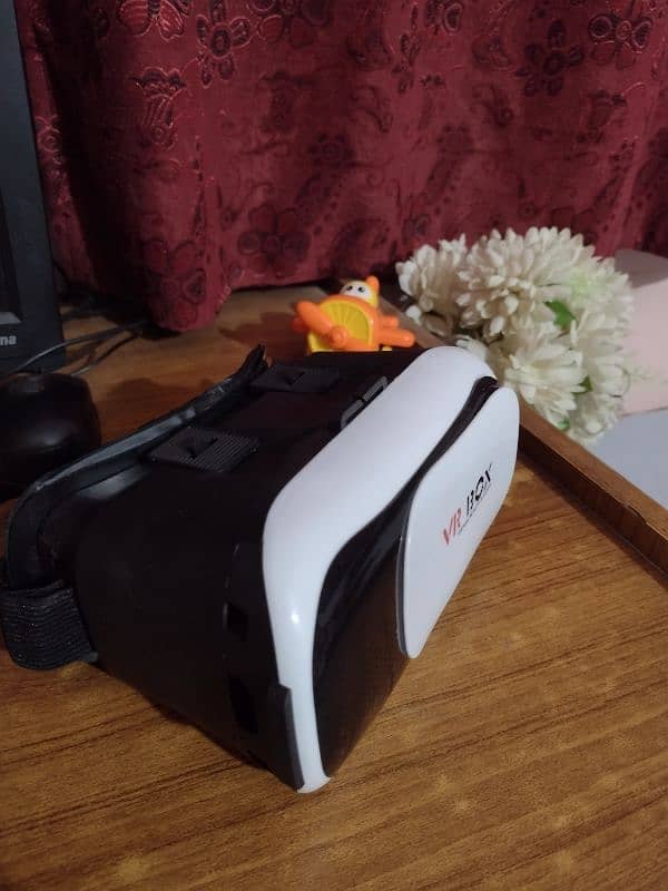 VR BOX 1