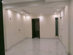 STUDIO BRAND NEW EXCELLENT GOOD CONDITION LUXURY FLAT FOR RENT IN SECTER D BAHRIA TOWN LAHORE D