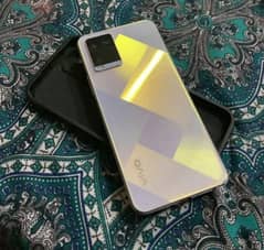 vivo y21A 4/64 with daba charger 10/10