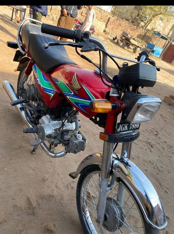 Honda CD 70 2018 2