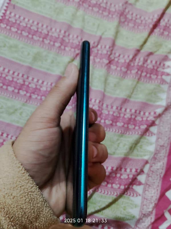 Huawei Y9 Prime 4/128   Motorolla  Oppo 12