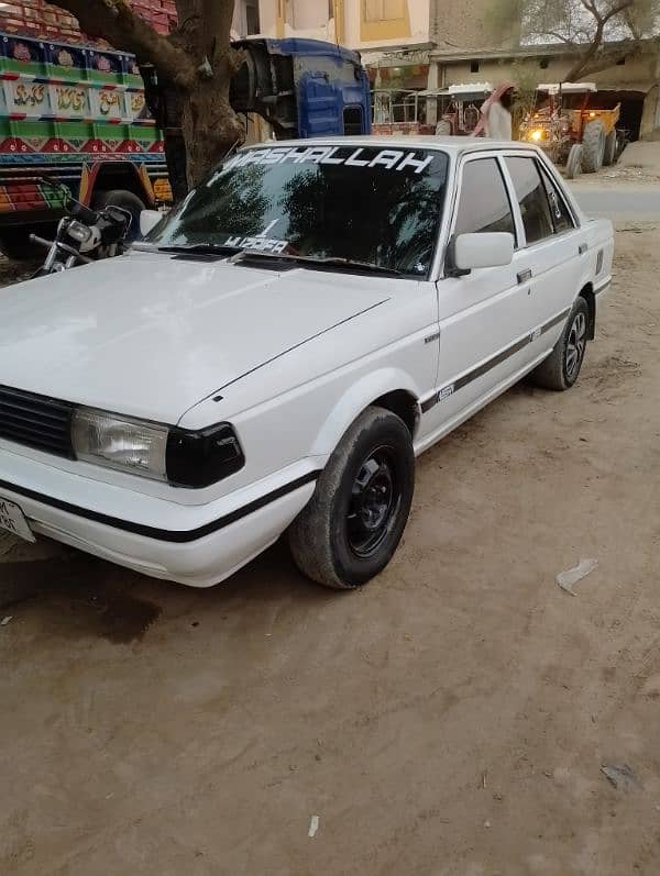 Nissan Sunny 1989 5