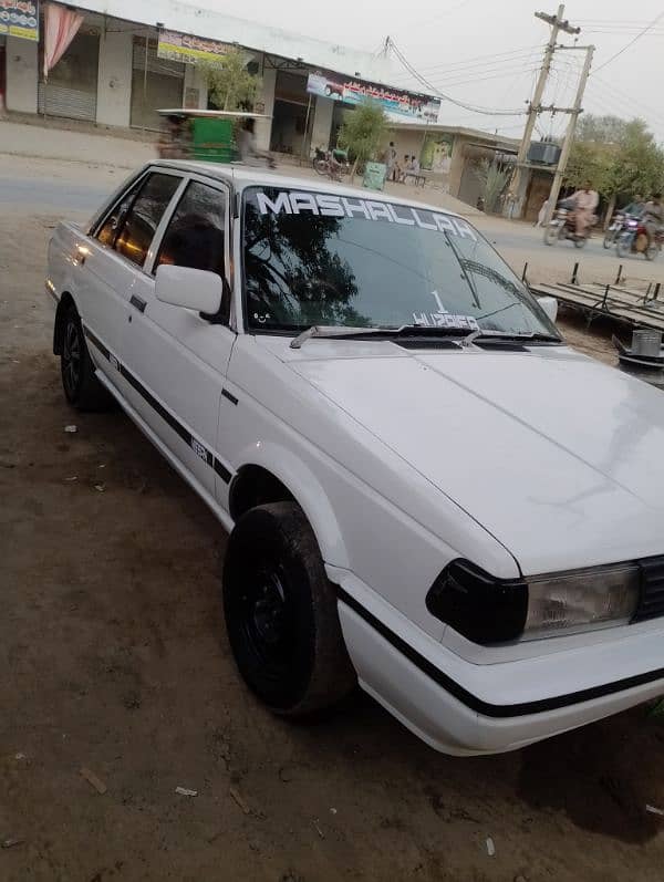 Nissan Sunny 1989 6