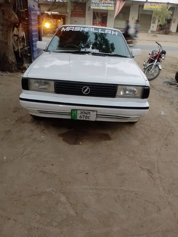 Nissan Sunny 1989 7