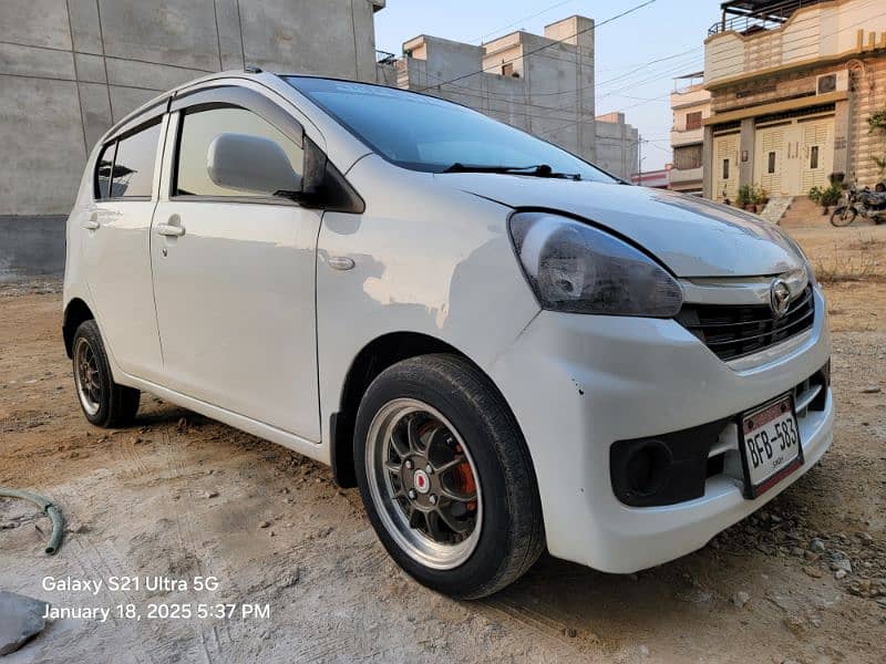 Daihatsu Mira 2016 0