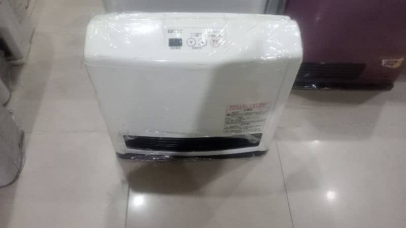 RINNAI GAS AND ELECTRIC HYBRID JAPANESE HEATER 1