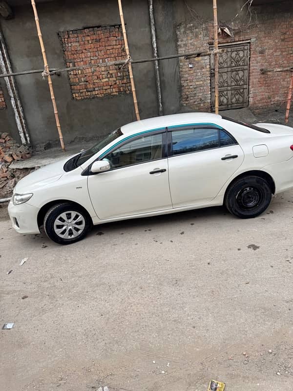 Toyota Corolla GLI 2012 5