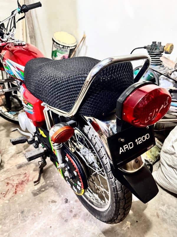 Honda 125 lush condition 3