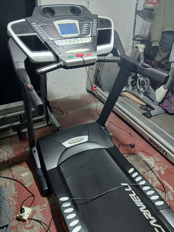 treadmils. (0309 5885468). ellapticals. spin bikes. gym cycles 5