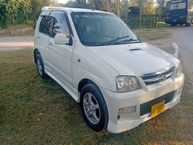 Daihatsu Terios Kid 2009 3